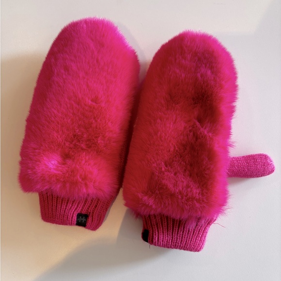 Hot Pink Faux Fur Mittens - Picture 1 of 6